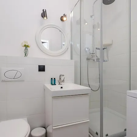 Shortstaypoland Stepinska B181 Апартаменты Варшава