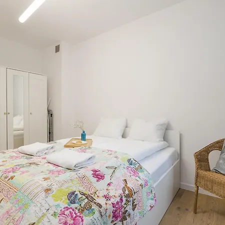 Appartement Shortstaypoland Stepinska B181 Warschau
