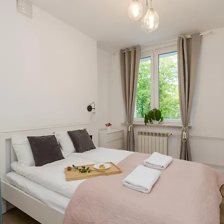 Shortstaypoland Stepinska B181 Appartement